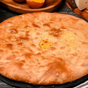 Осетинский пирог с картофелем и сыром