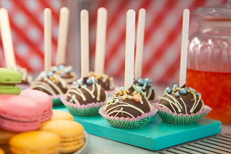 Кейк-попс Красный бархат