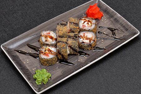 Темпурный ролл с цыпленком