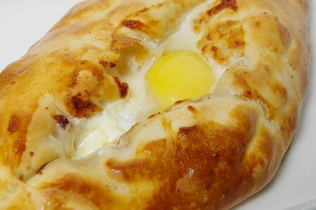 Хачапури по-аджарски