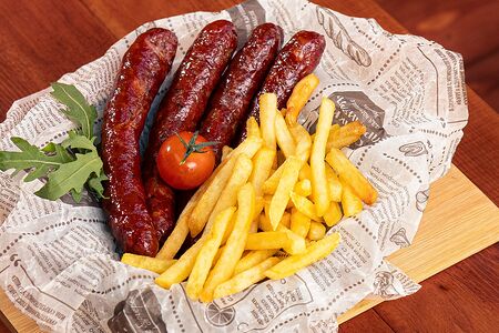 Колбаски охотничьи с картофелем