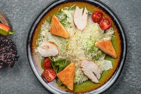 Цезарь с курицей