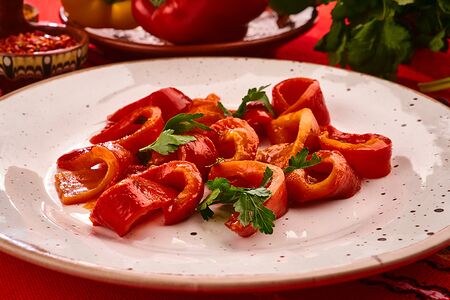 Чушки печени с чесночным дрессингом