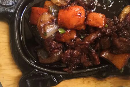 Говядина на сковородке