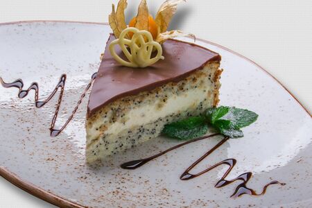 Маковый торт