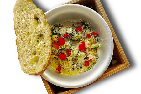 Томленые рапаны в сливочном соусе