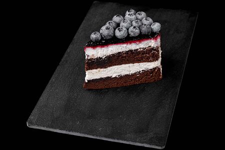 Торт с голубикой