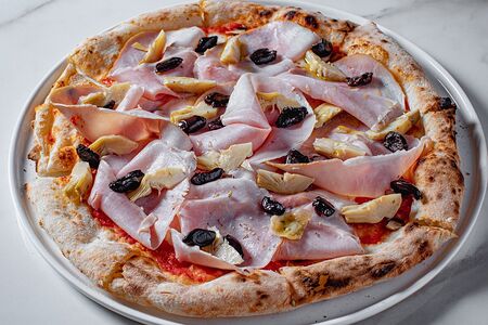 Пицца Капричоза