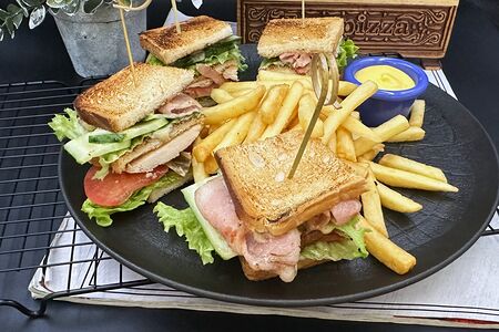 Сэндвич Клаб с курицей