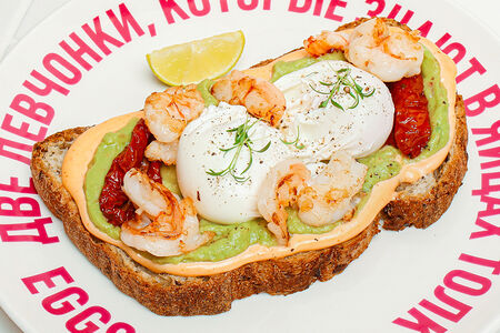 Тост с креветками