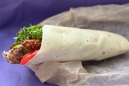 Большой чикен ролл