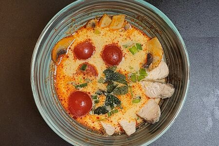 Том ям куриный