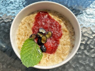 Сливочная овсяная каша на кокосовом молоке 