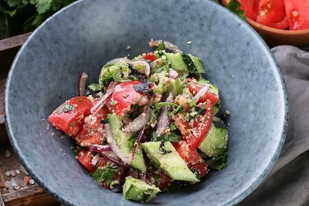 Салат по-грузински