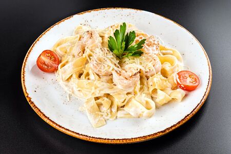 Фетучини с креветками