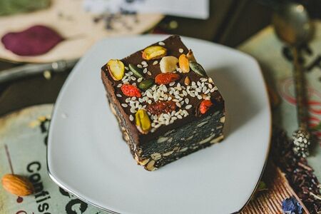 Пирожное Сникерс