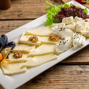 Кавказское сырное ассорти