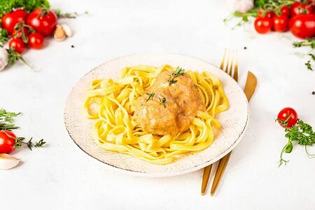 Биточки мясные с итальянской пастой