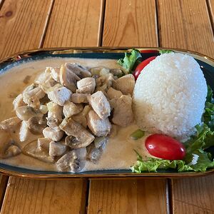 Курица с грибами