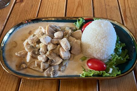 Курица с грибами