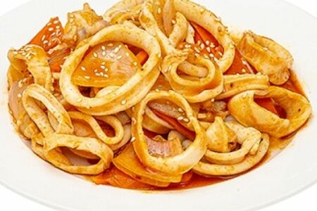 Кальмар жареный с перцем