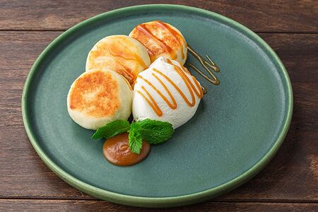 Сырники со сливочной карамелью