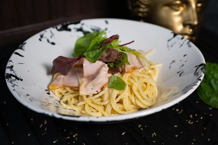 Спагетти с тамбовским окороком