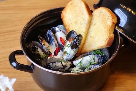 Мидии с соусом Блю Чиз