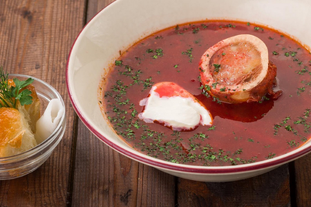 Борщ с пампушками