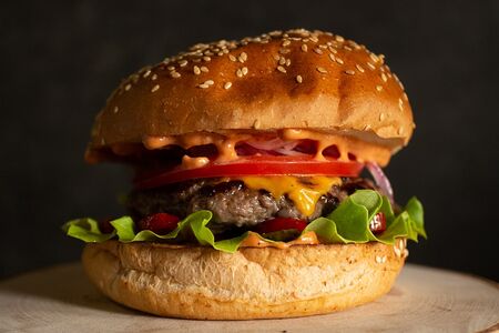 Острый бургер