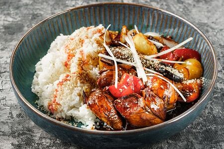 Японский рис с куриным филе