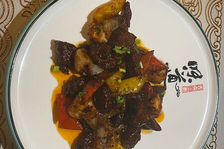 Говядина с черным перцем