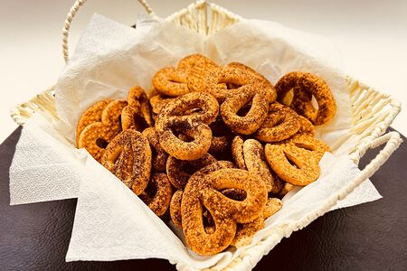 Крендель с корицей