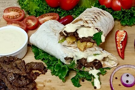Мясная шаурма с говядиной