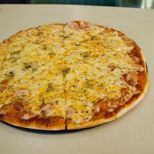 Пицца Четыре сыра 32