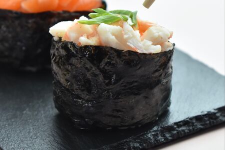 Гункан Креветка