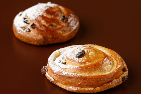 Улитка с изюмом