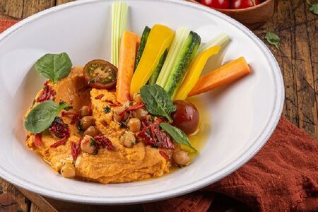 Хумус из печеного перца