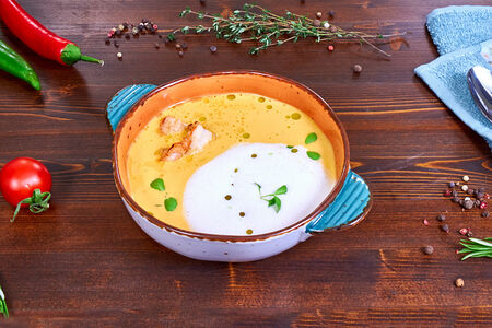 Тыквенный крем-суп с креветкой