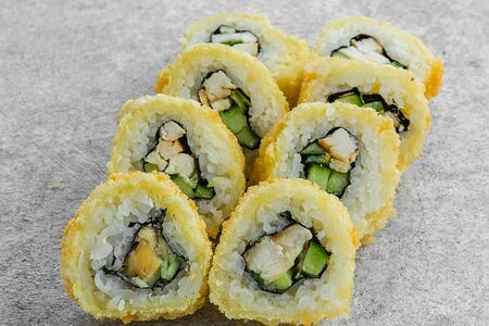 Темпура ролл с цыпленком