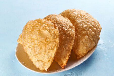 Чебурек с бараниной