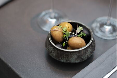 Греческие маслины и оливки