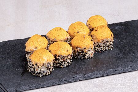 Запеченный острый с креветкой