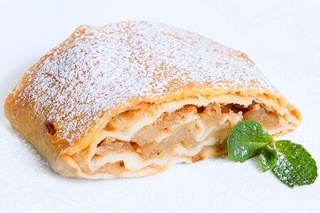 Штрудель яблочный