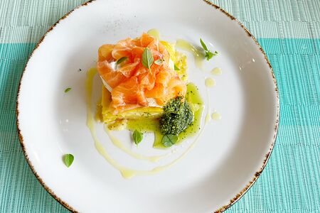 Картофельный гратен с лососем