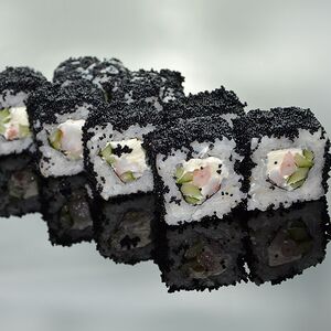 Фирменный ролл Сегун