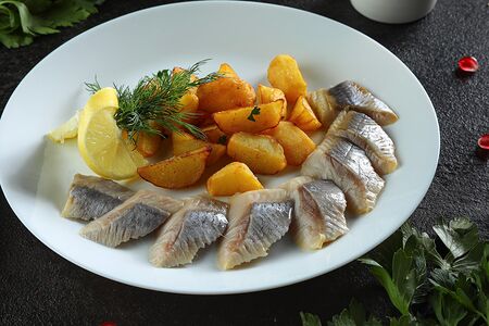Селедка с картофелем