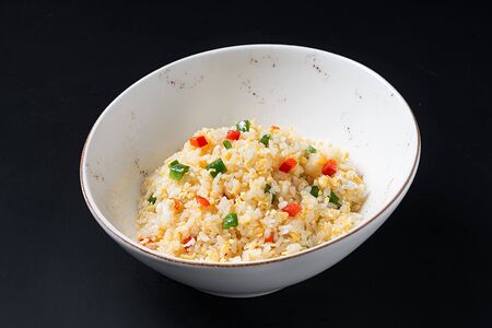 Жареный рис с яйцом