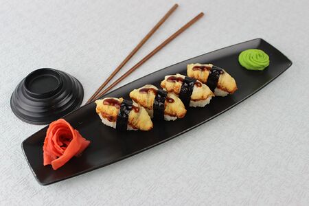 Суши Угорь №4