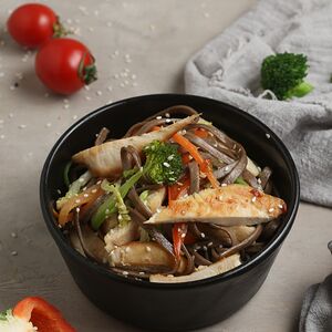 Առողջ վոկ հավի մսով